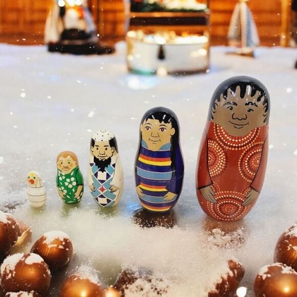 Set 5 Hand-Painted Nesting Dolls - Picture 2 of 6